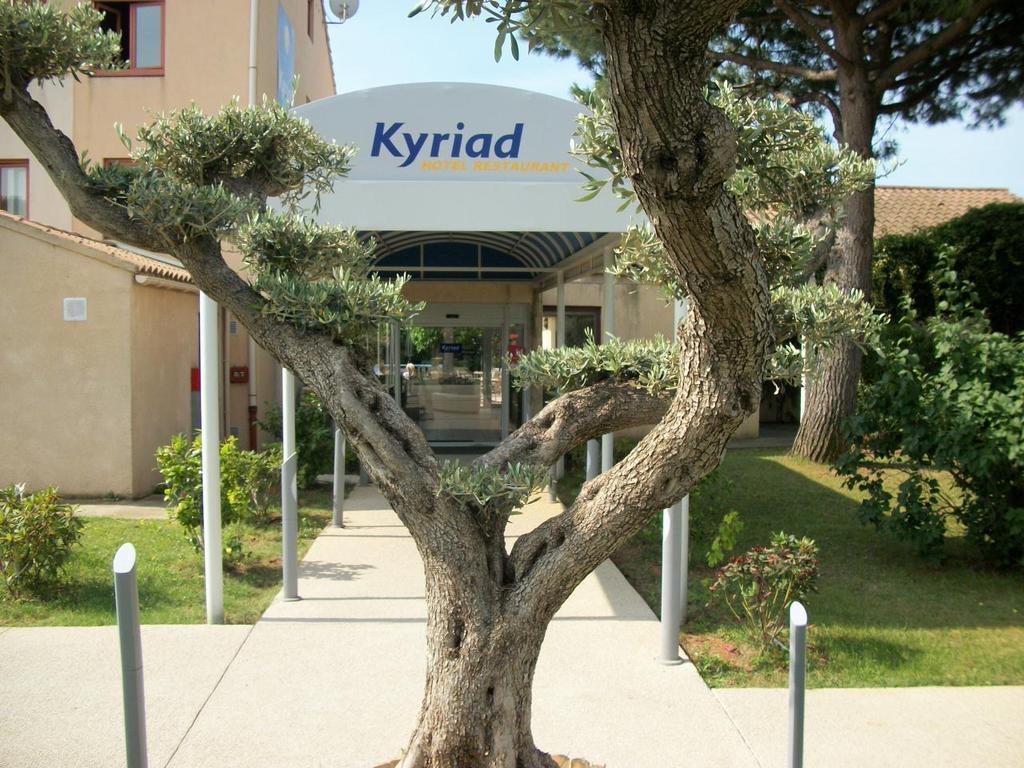 Kyriad Montpellier Aeroport - Parc Expo Моґійо Екстер'єр фото