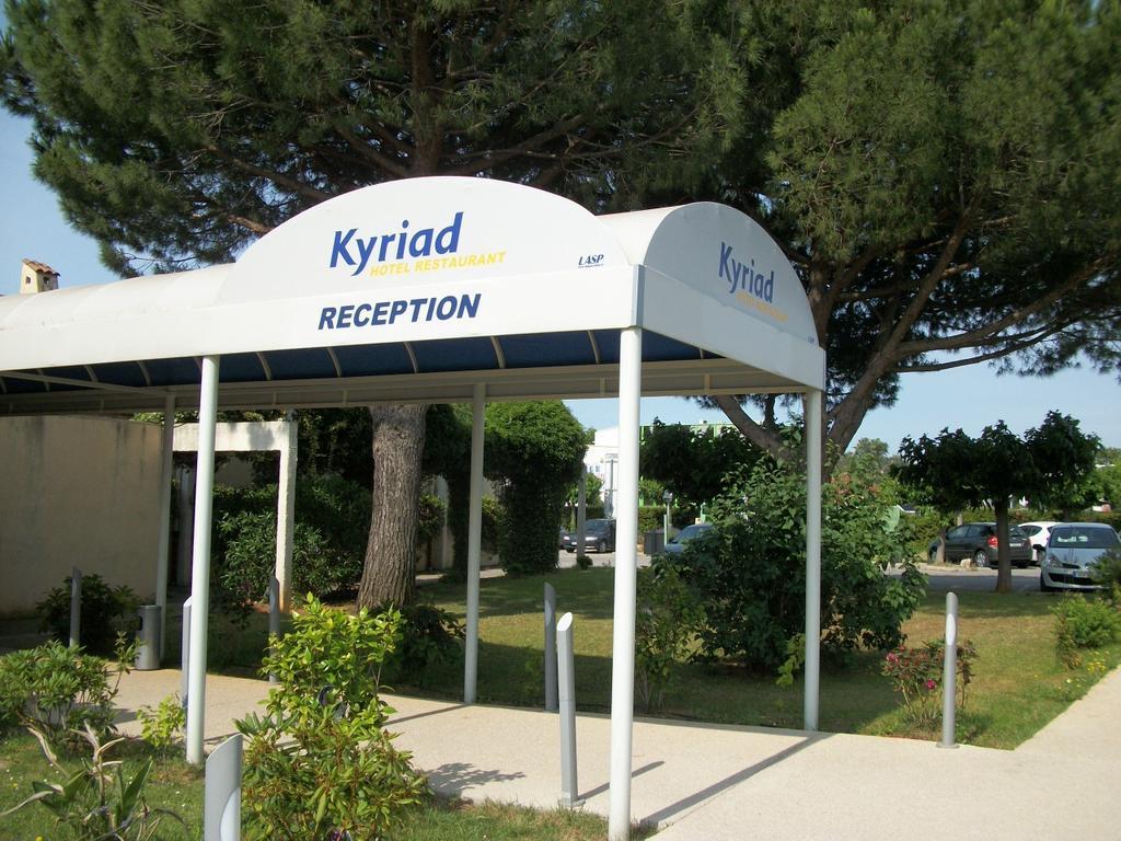 Kyriad Montpellier Aeroport - Gare Sud De France Моґійо Екстер'єр фото